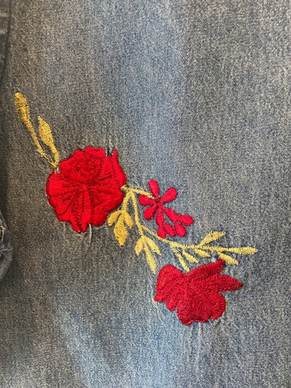Outback Rider Embroidered Women's Top - Picture 5 of 5